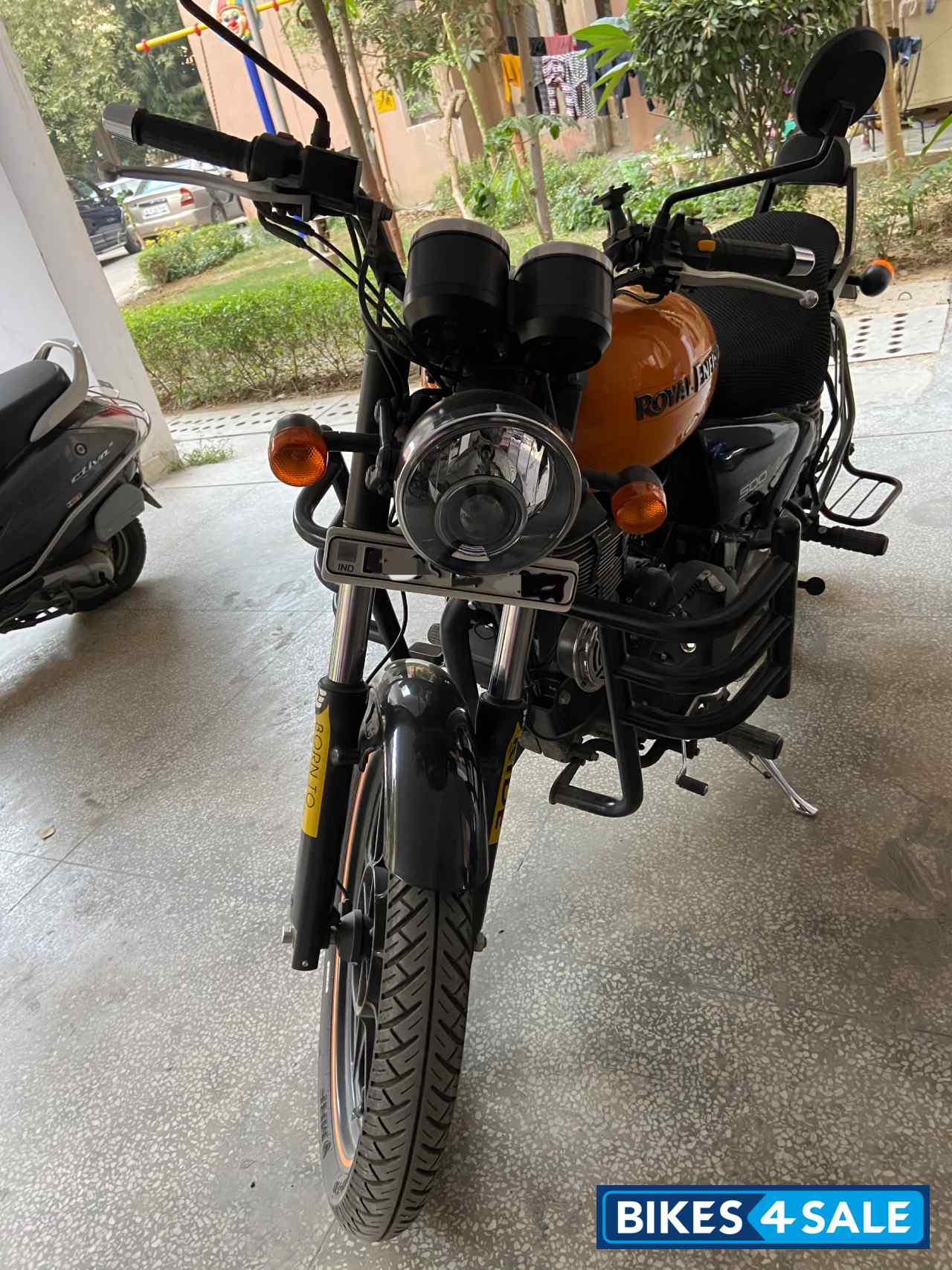 Getaway Orange Royal Enfield Thunderbird Thunderbird 500 X ABS (499 CC) Getaway Orange Royal Enfield Thunderbird Thunderbird 500 X ABS (499 CC)
