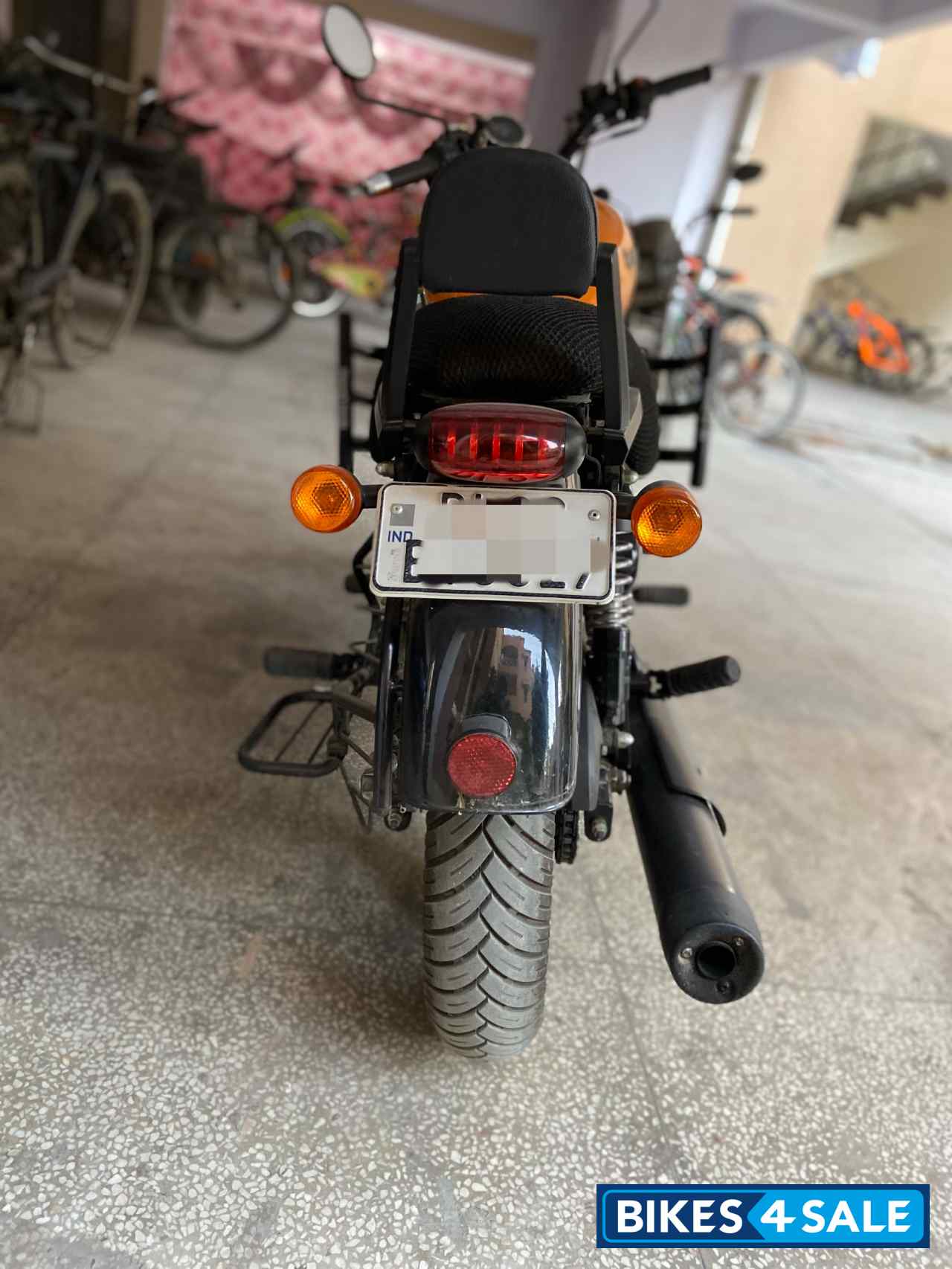 Getaway Orange Royal Enfield Thunderbird Thunderbird 500 X ABS (499 CC) Getaway Orange Royal Enfield Thunderbird Thunderbird 500 X ABS (499 CC)