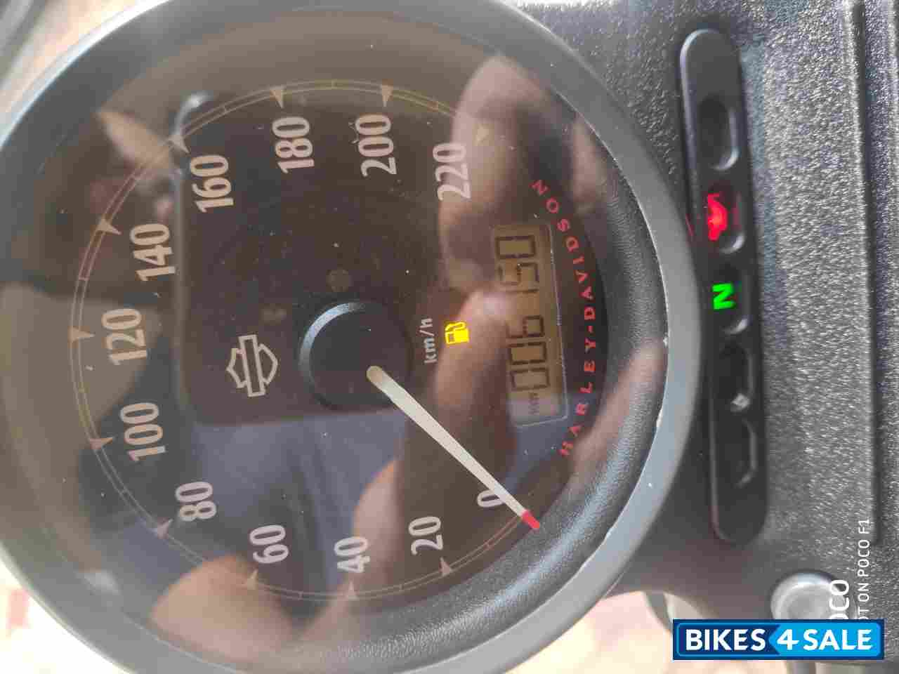 Matte Black Harley Davidson Iron 883