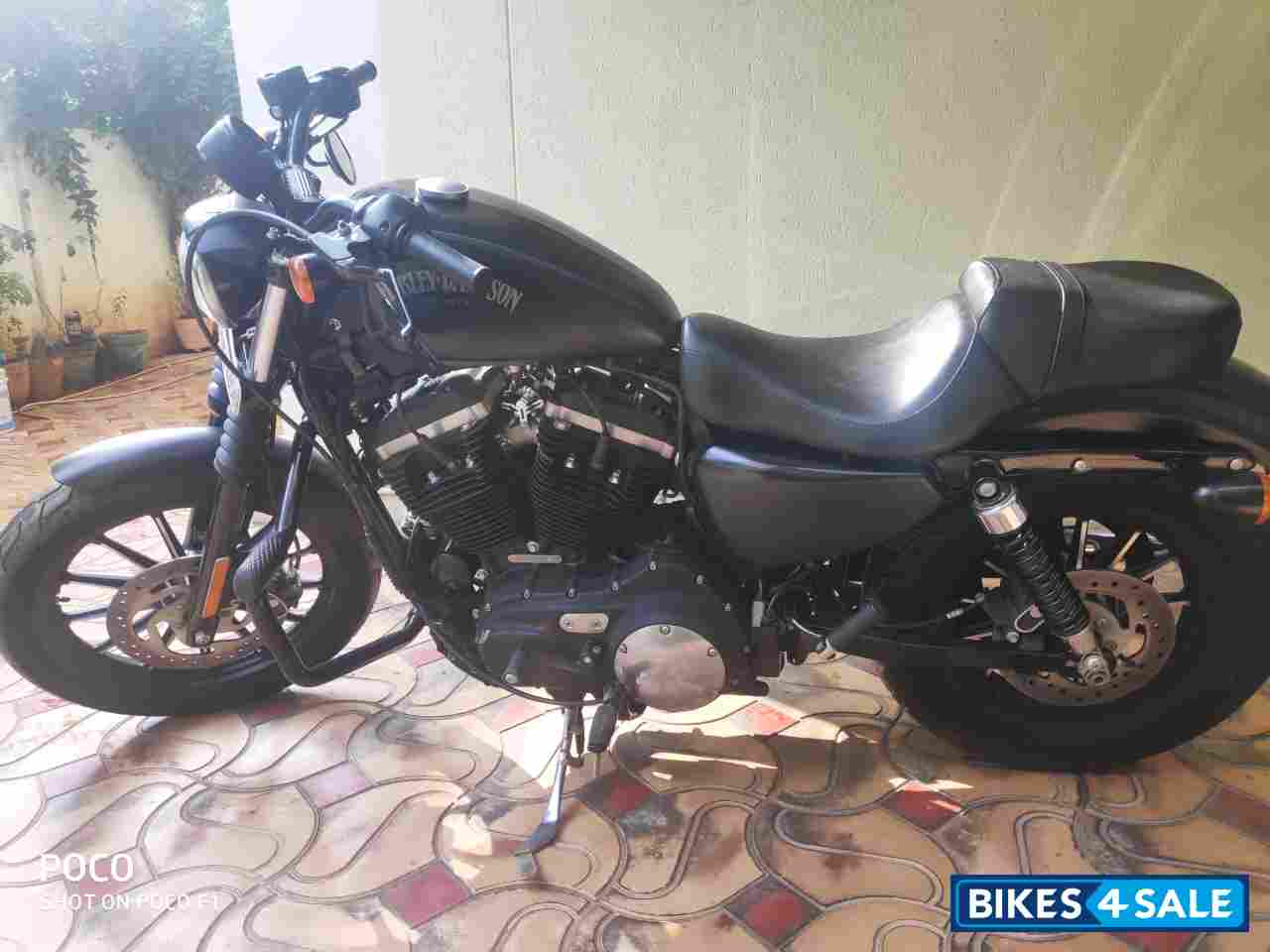 Matte Black Harley Davidson Iron 883