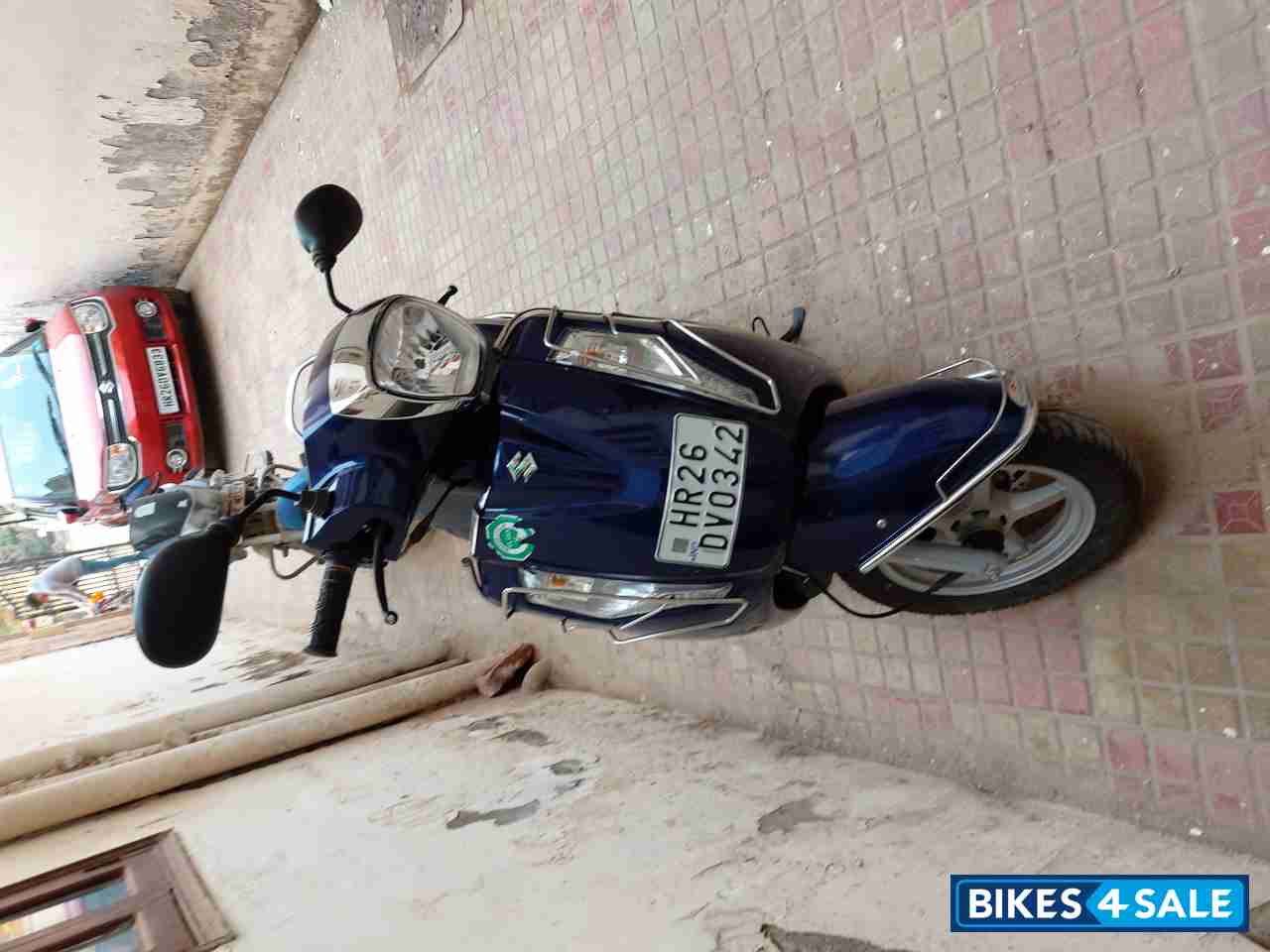 Blue Suzuki Access 125 CBS