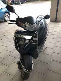 Grey Honda Activa 5G