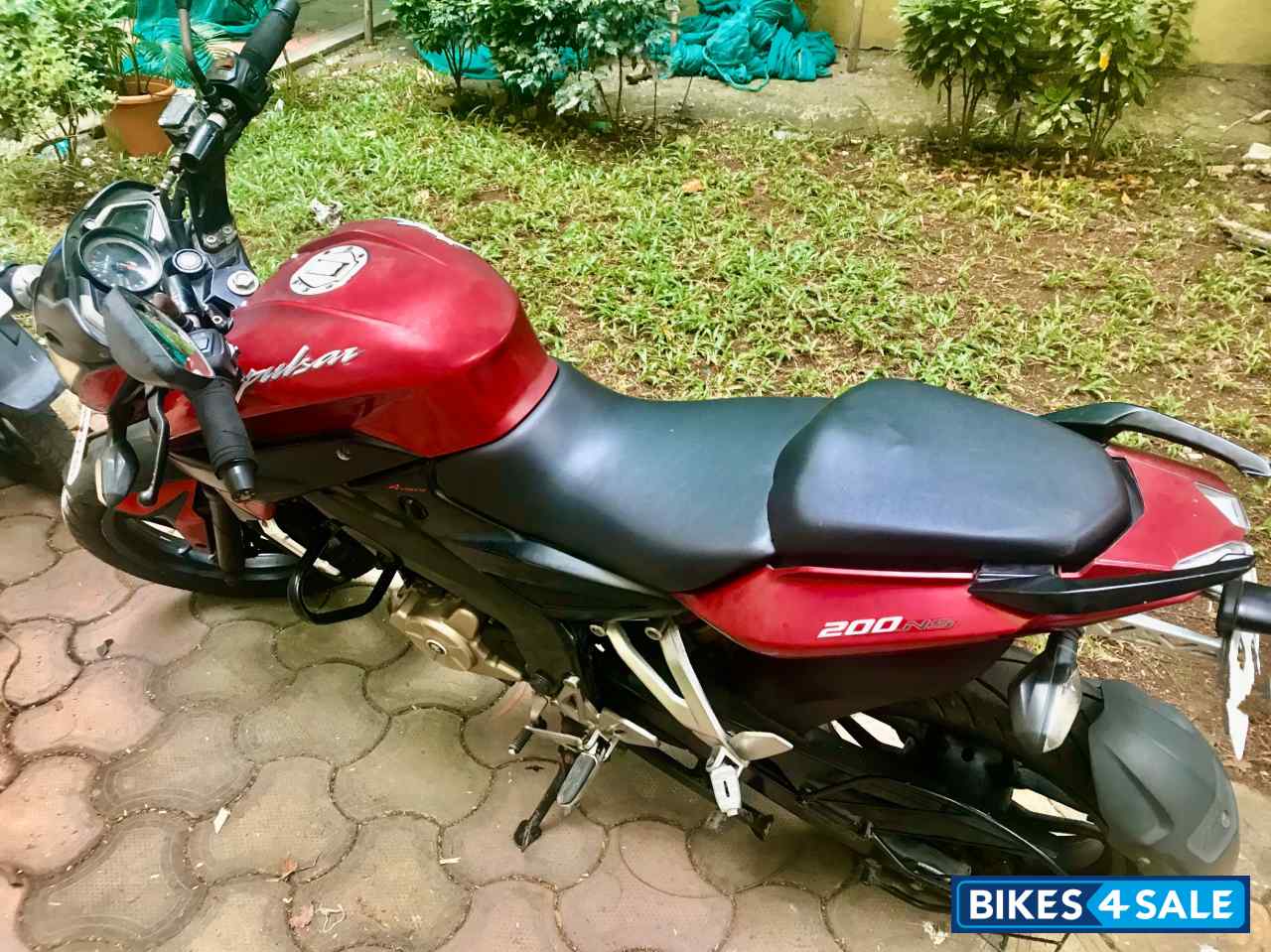 Bajaj Pulsar 200 NS Bajaj Pulsar 200 NS