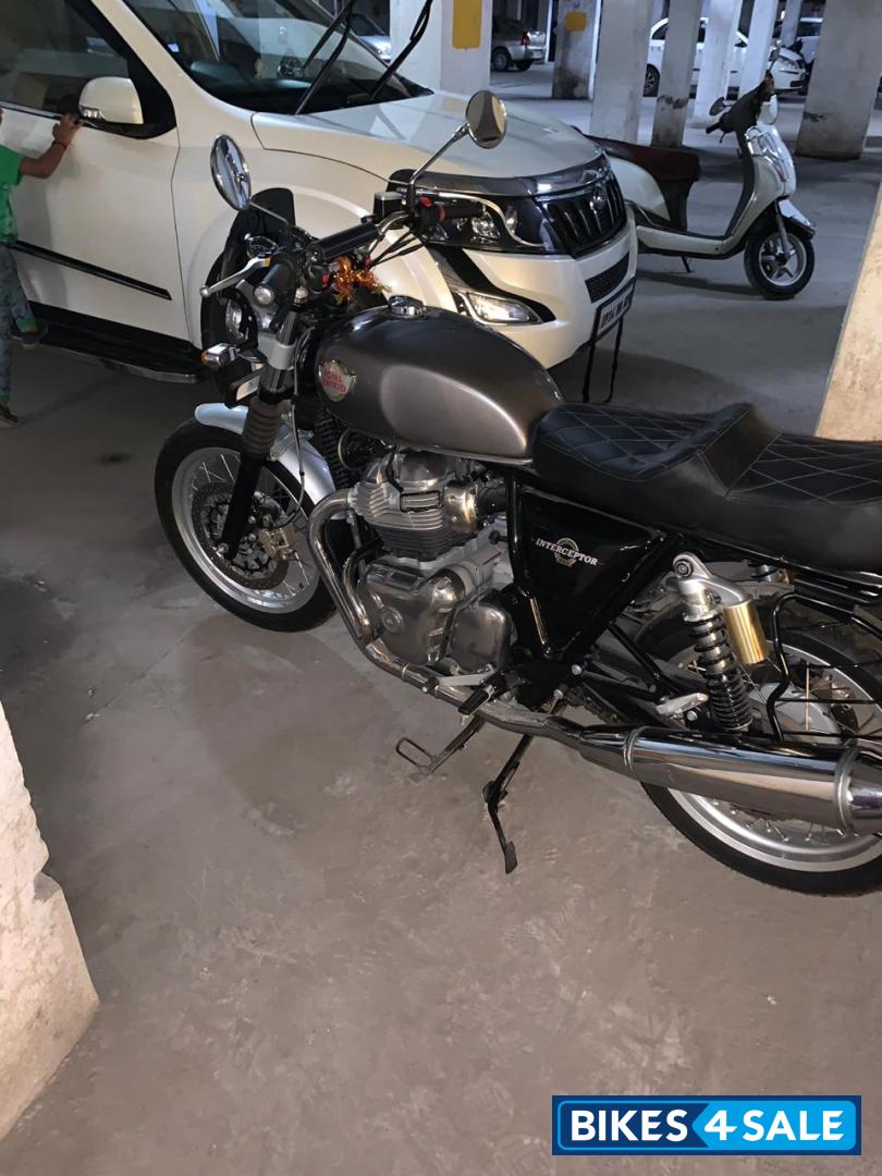 Silver Royal Enfield Interceptor 650 Twin