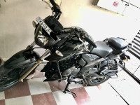Black TVS Apache RTR 200 4V