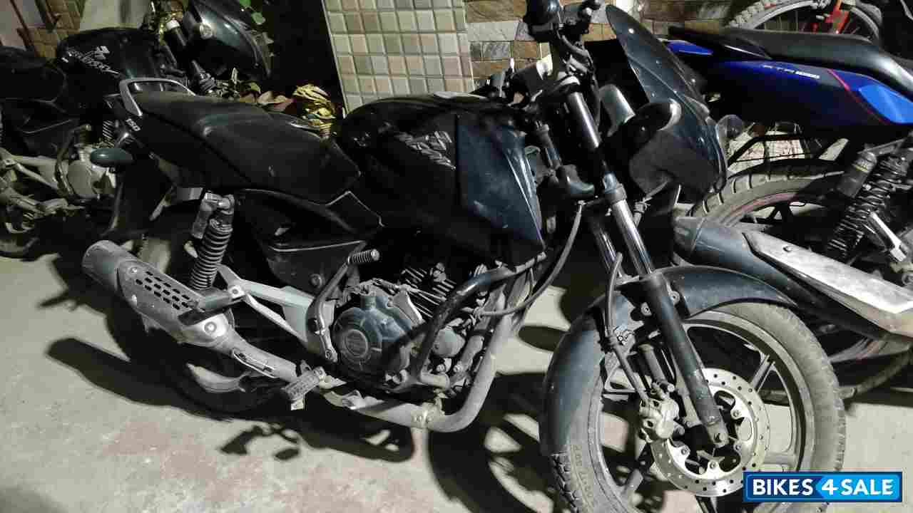 Bajaj Pulsar 150 Classic