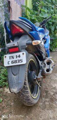Blue Suzuki Gixxer SF