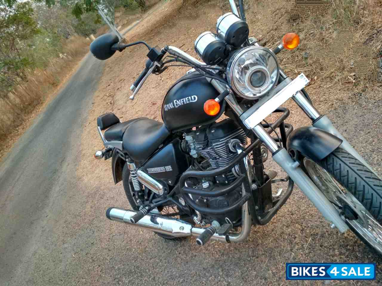 Stone(matt Black) Royal Enfield Thunderbird TwinSpark 350