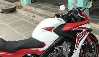 Pearl White Honda CBR 650F