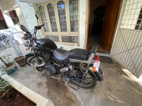 Black Royal Enfield Thunderbird 500