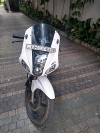 White Hero Karizma R