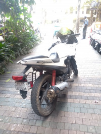 White Hero Karizma R