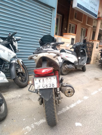 White Hero Karizma R