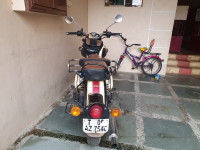 Royal Enfield Classic 500