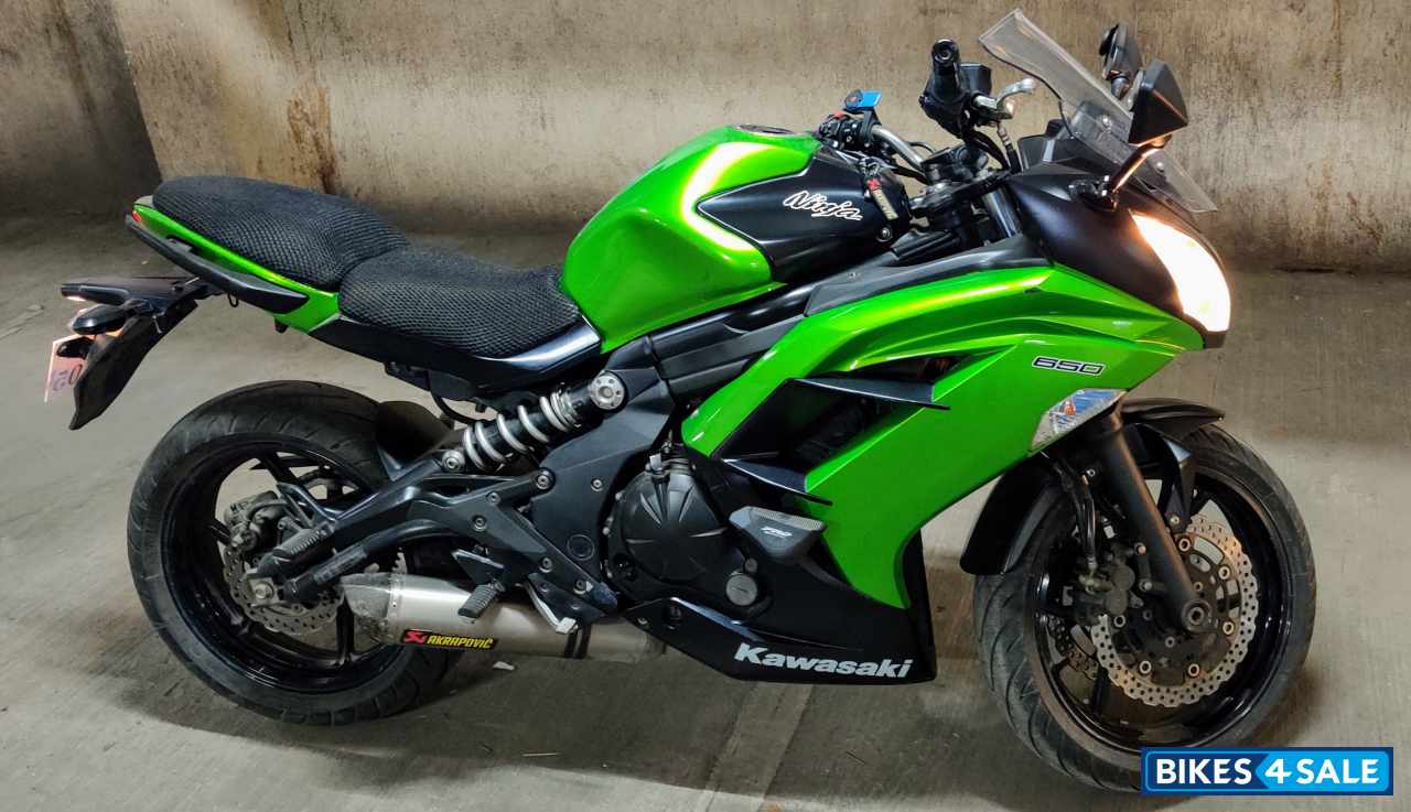 Green Kawasaki Ninja 650