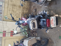 Maroon Bajaj Avenger Street 150