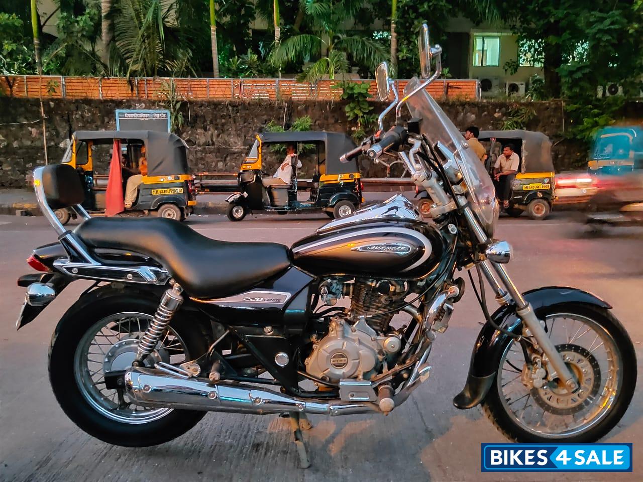 Bajaj Avenger Cruise 220