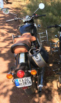 Royal Enfield Classic 500