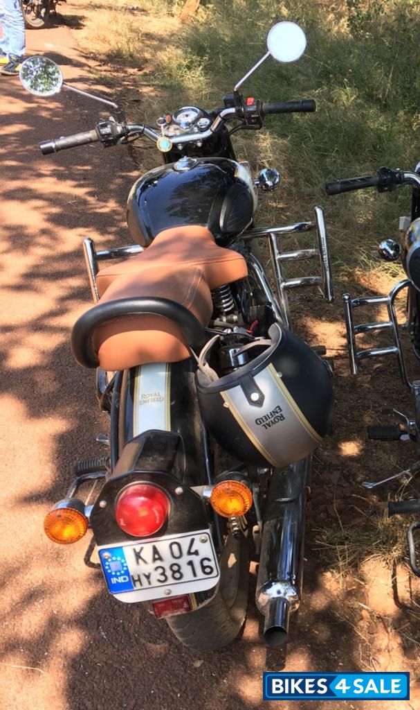 Royal Enfield Classic 500