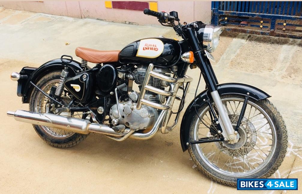 Royal Enfield Classic 500