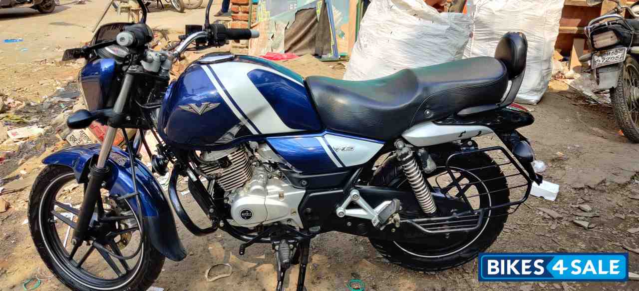 Bajaj V15 Bajaj V15