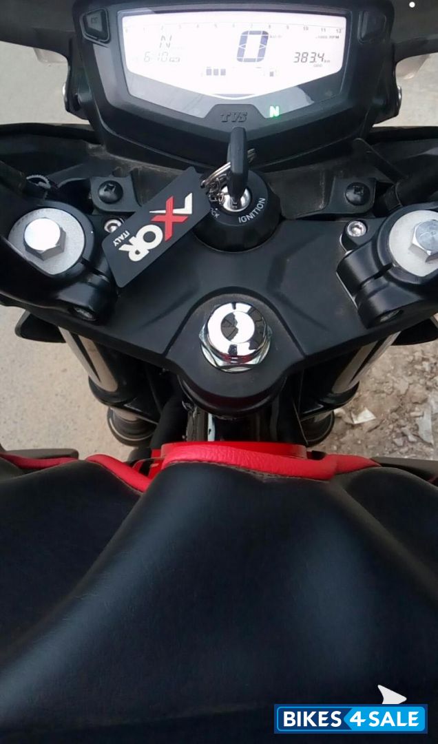 Black TVS Apache RTR 200 4V ABS Race Edition 2.0 Black TVS Apache RTR 200 4V ABS Race Edition 2.0