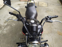 Black Bajaj Avenger Street 220