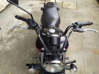 Black Bajaj Avenger Street 220