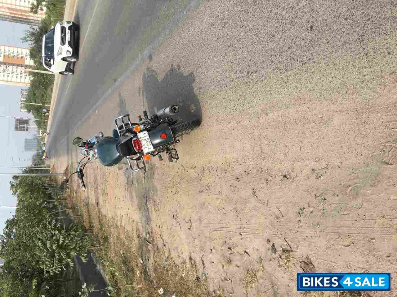 Asphalt Royal Enfield Thunderbird 350