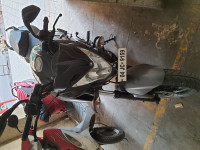 Black Bajaj Pulsar 200 NS