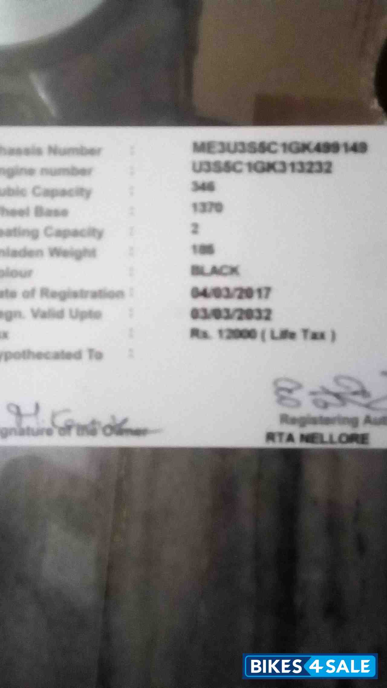 Royal Enfield Classic 350