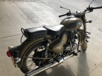 Sand Royal Enfield Classic Desert Storm