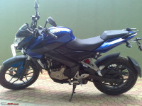 Bajaj Pulsar 200 NS