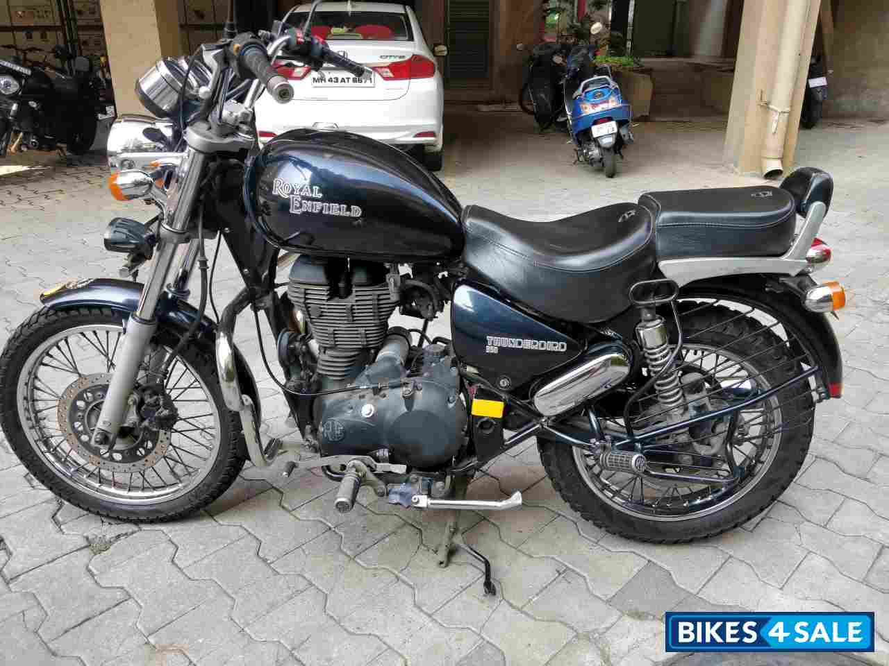 Royal Enfield Thunderbird 350