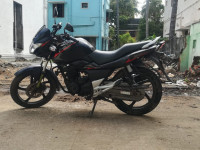 Suzuki GS 150R