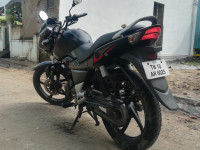 Suzuki GS 150R