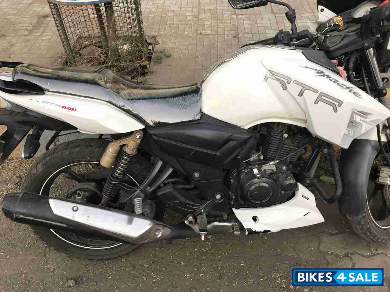 Used 2017 Model Tvs Apache Rtr 180 For Sale In Mumbai Id 255235