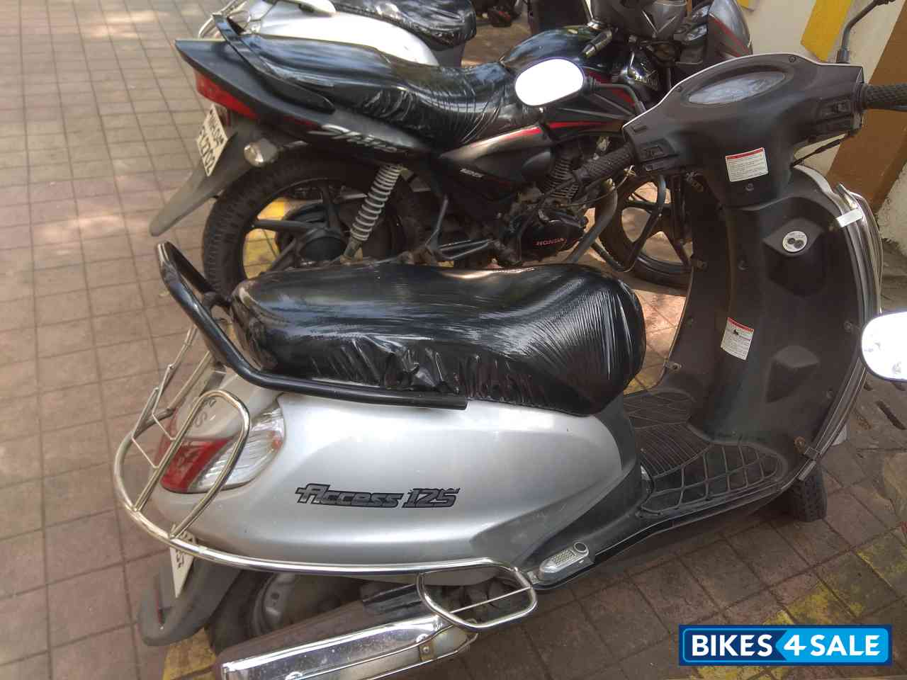 Silver Suzuki Access 125