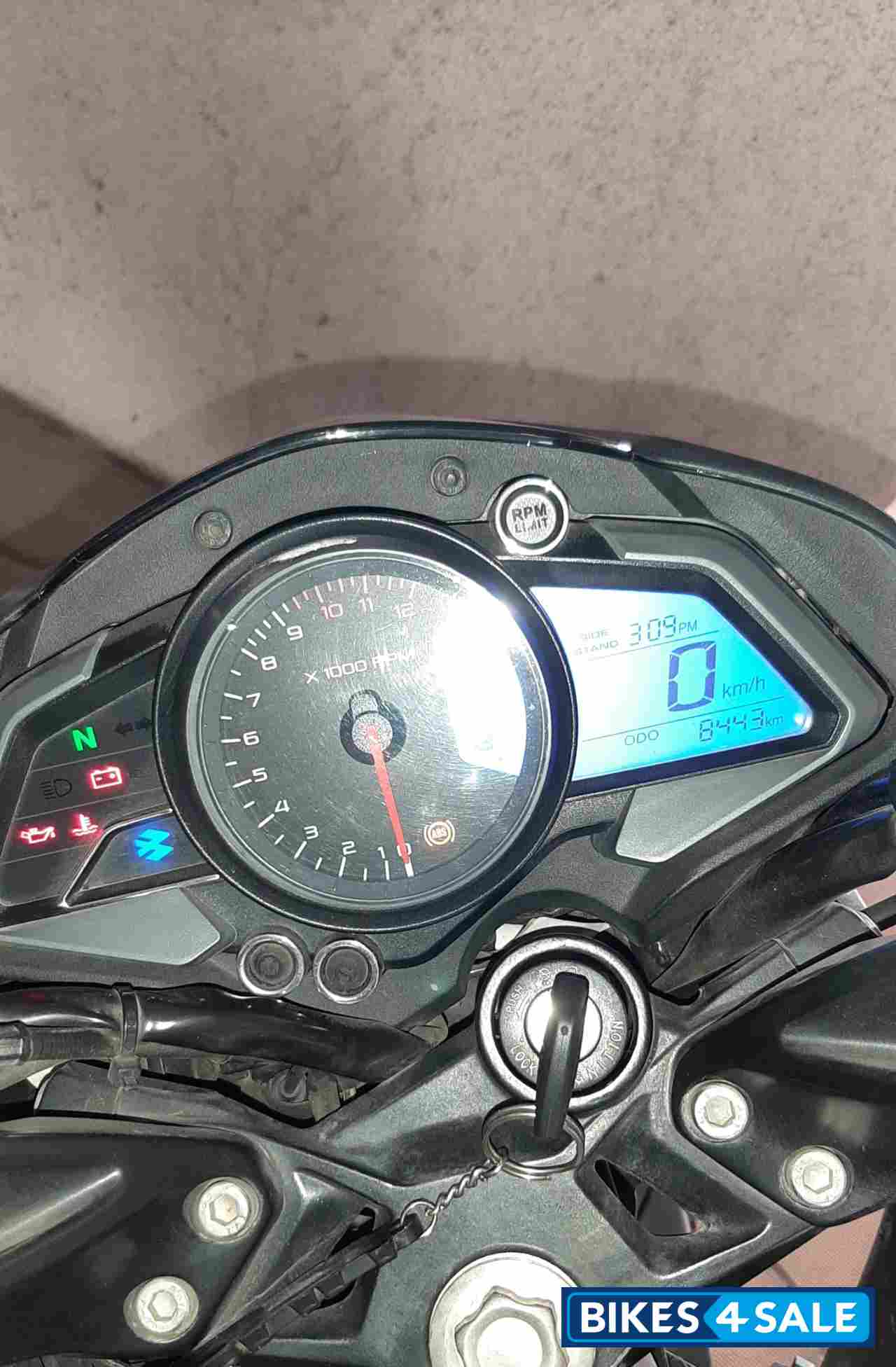 Bajaj Pulsar 200 NS ABS