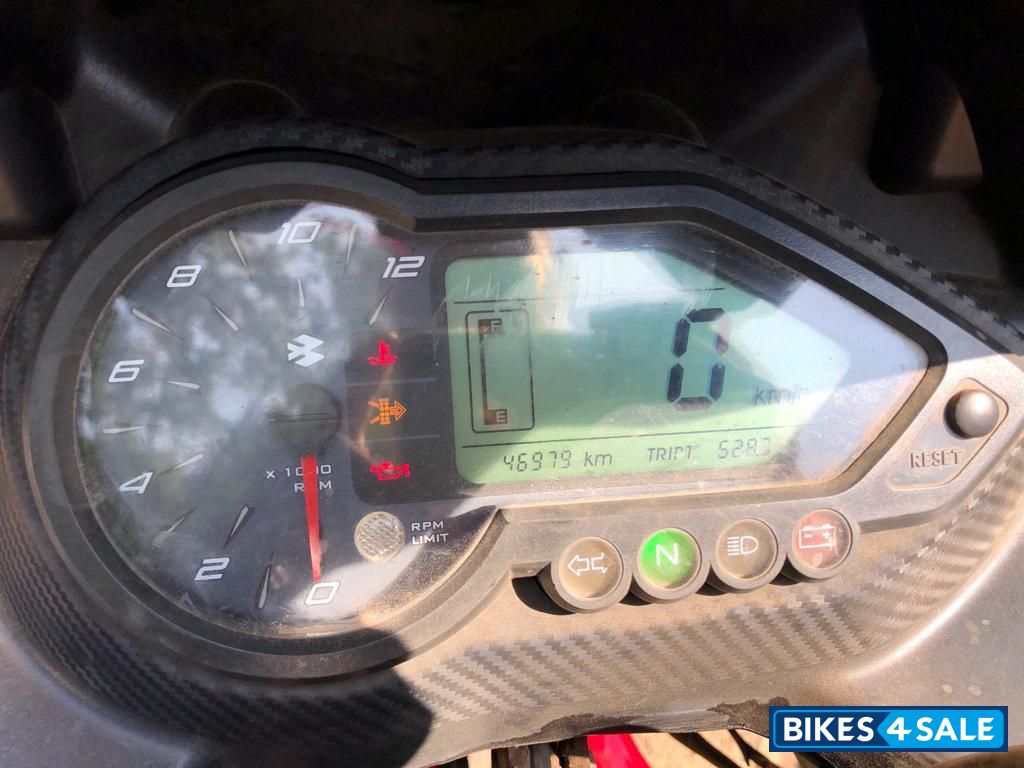 Bajaj Pulsar 220 DTSFi