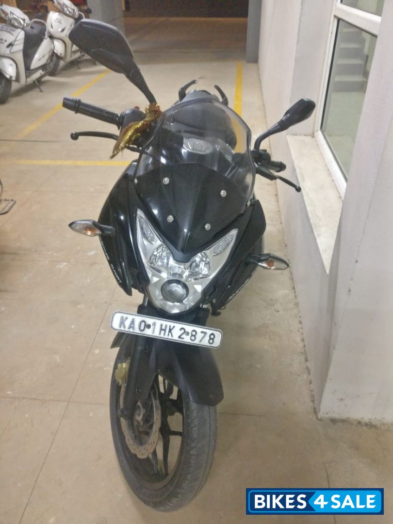 Black Bajaj Pulsar AS 200