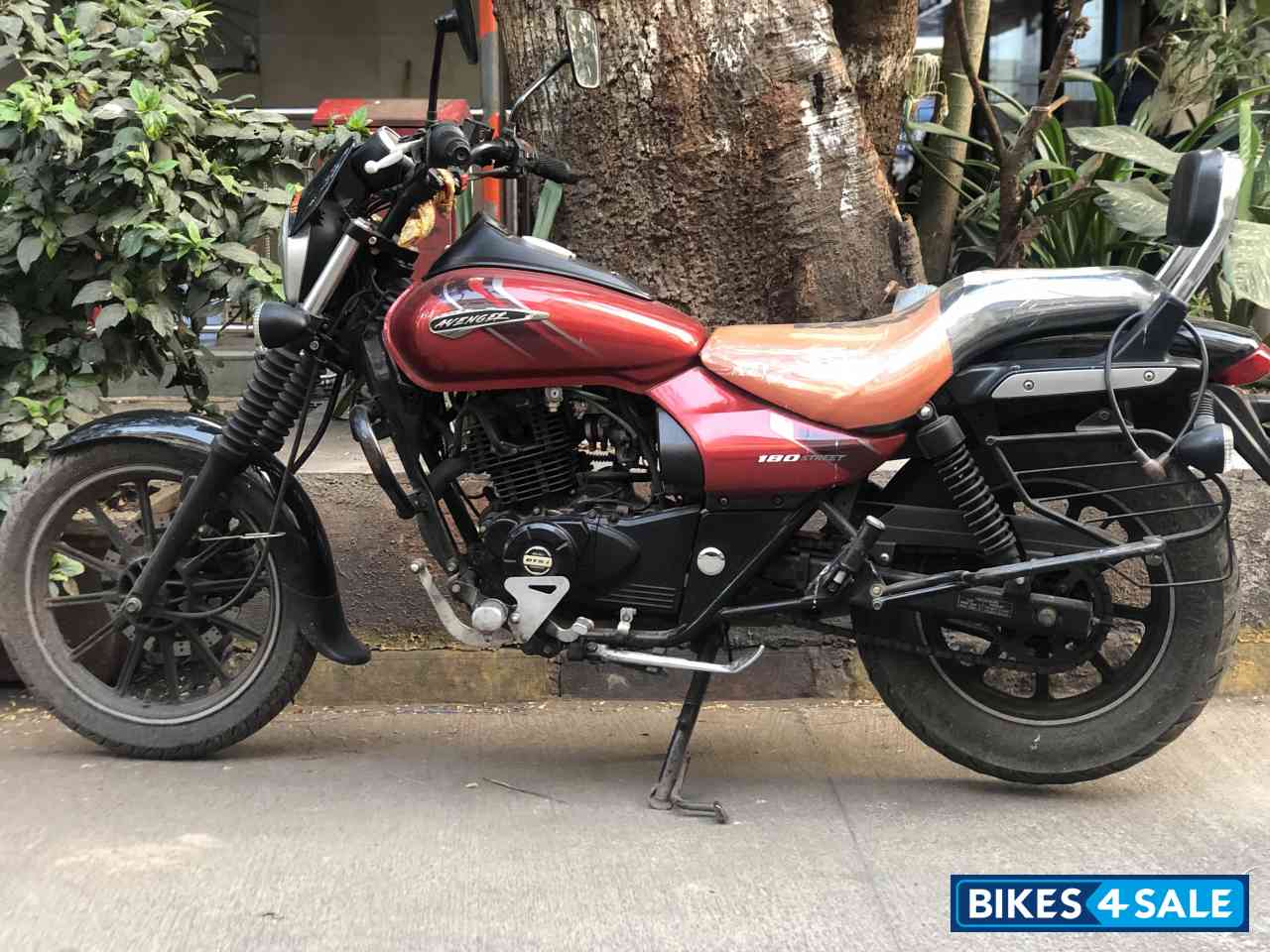Spicy Red Bajaj Avenger