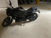 Black Bajaj Dominar 400 Disc