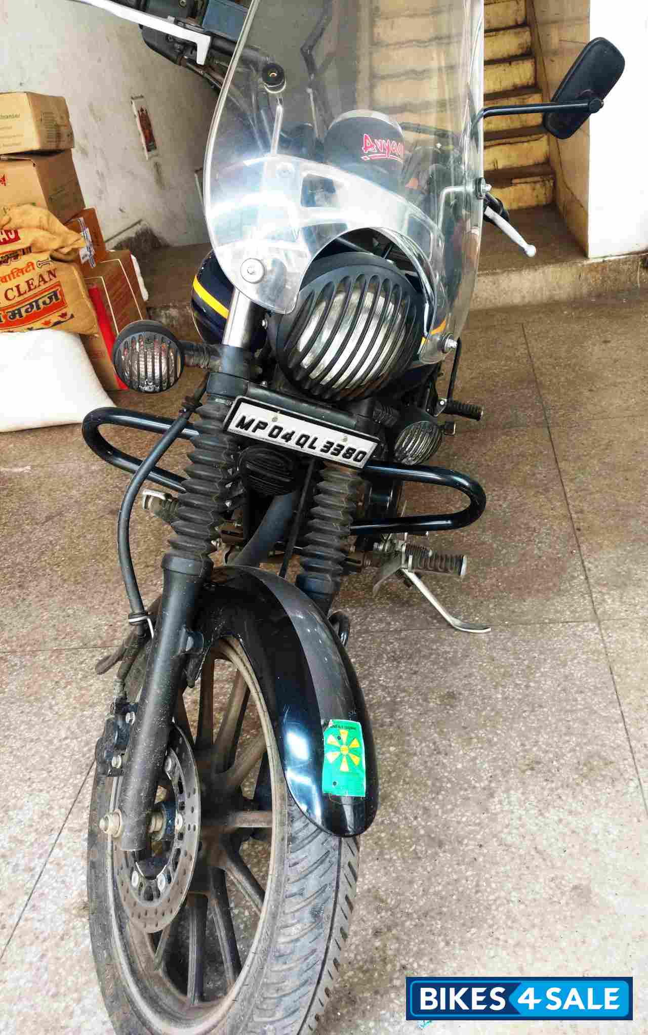 Midnight Blue Bajaj Avenger Street 150