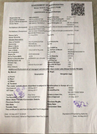 Black Bajaj Avenger Cruise 220