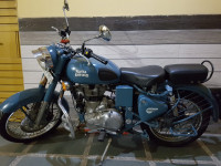 Sqardon Blue Royal Enfield Classic Squadron Blue