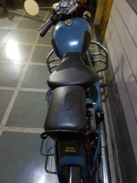 Sqardon Blue Royal Enfield Classic Squadron Blue