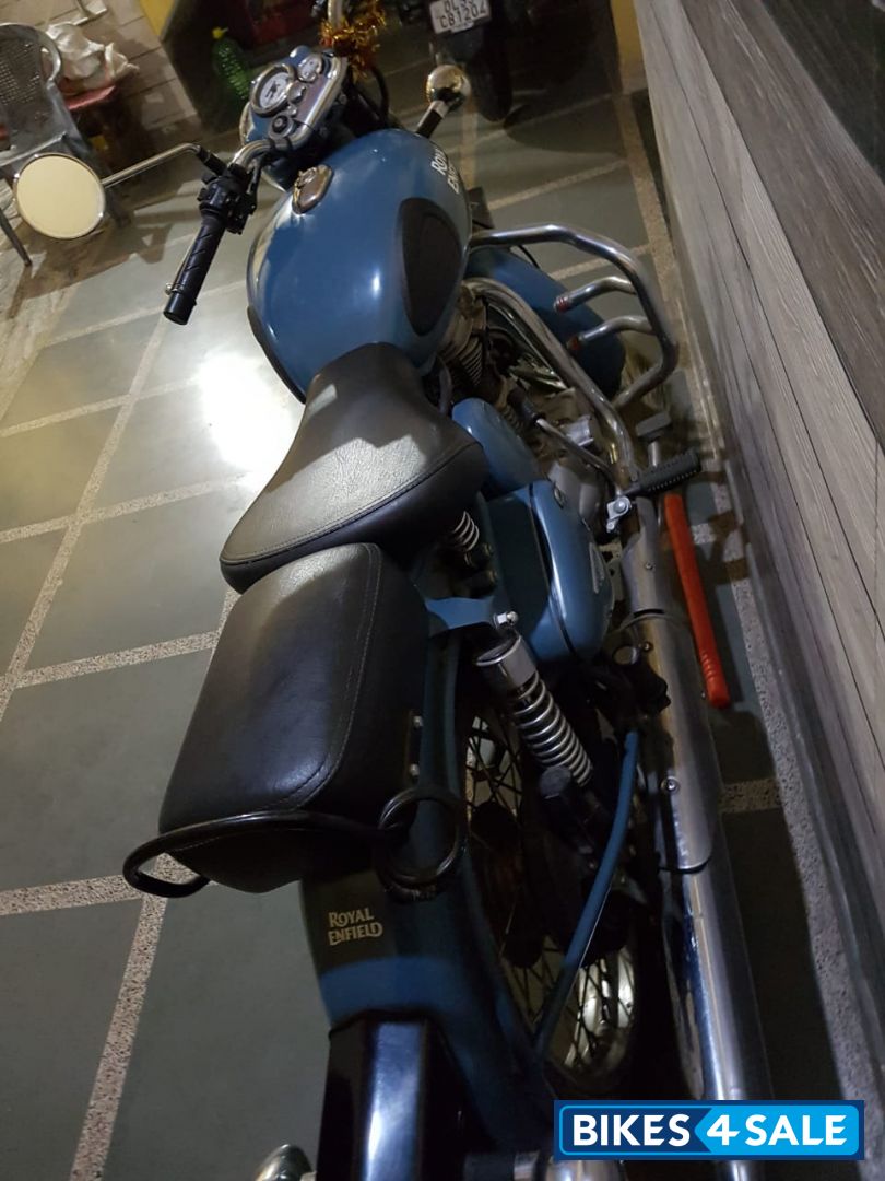 Sqardon Blue Royal Enfield Classic Squadron Blue