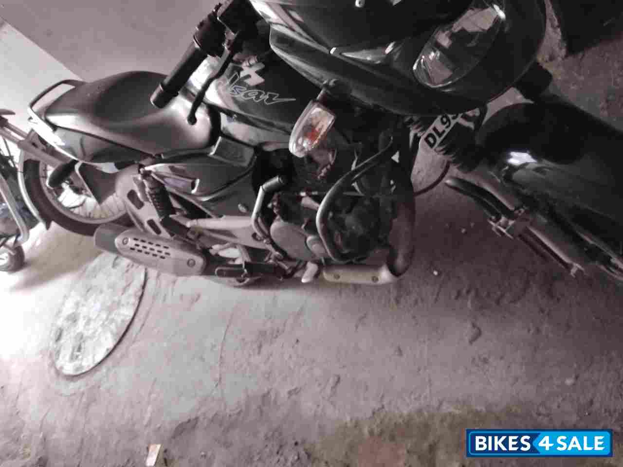 Bajaj Pulsar 180 DTSi Bajaj Pulsar 180 DTSi