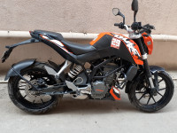KTM Duke 200